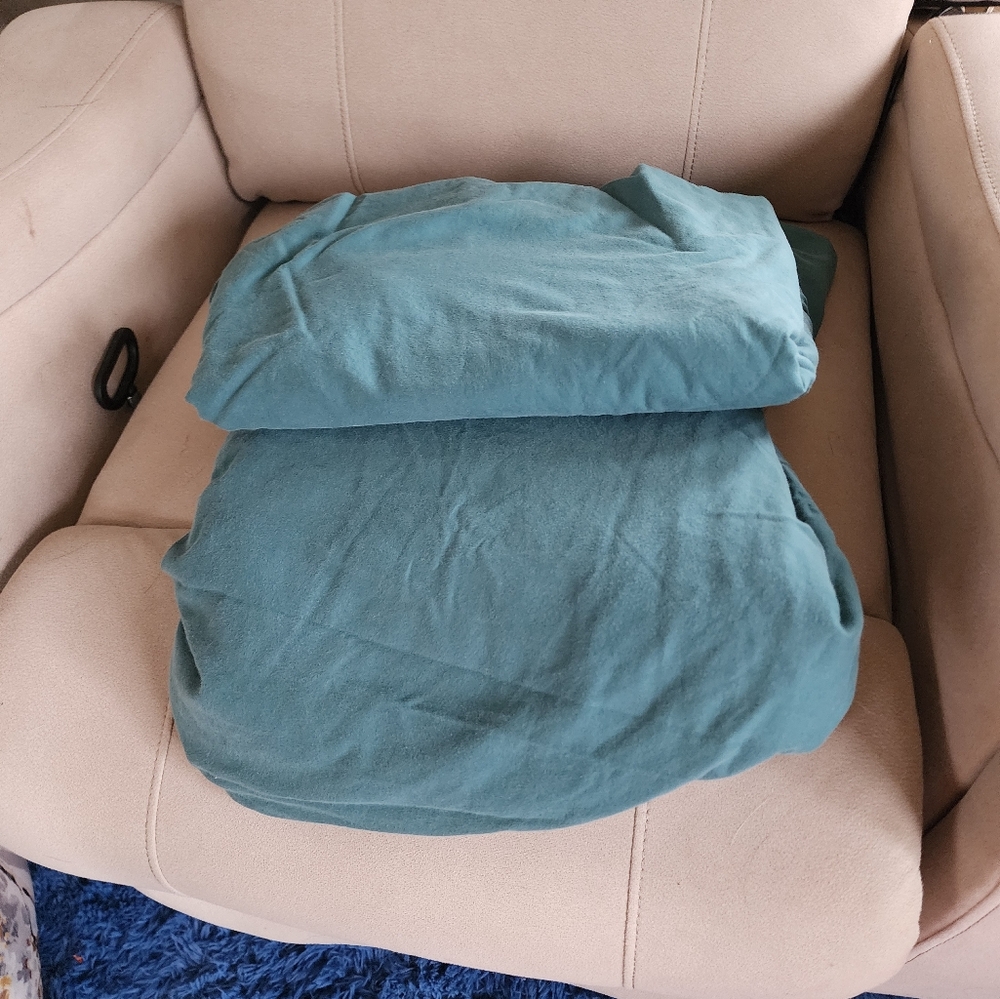 Sheets - Picture 2 of 2